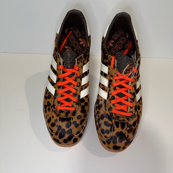 Leopard Print Women’s Sneakers with Orange Accents - Picture 6 of 14